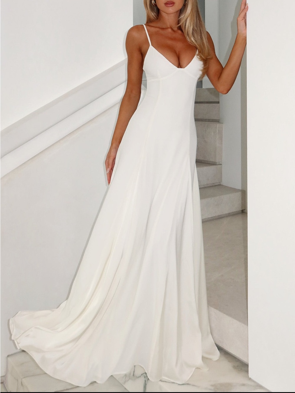 NEW WITH TAGS 🪽 white fox afterparty maxi dress